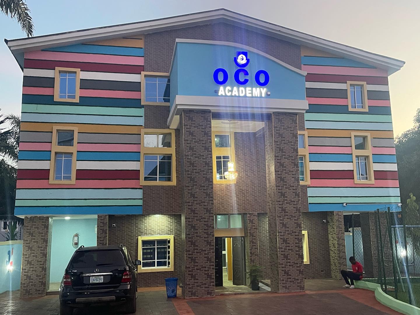 Good School Building
